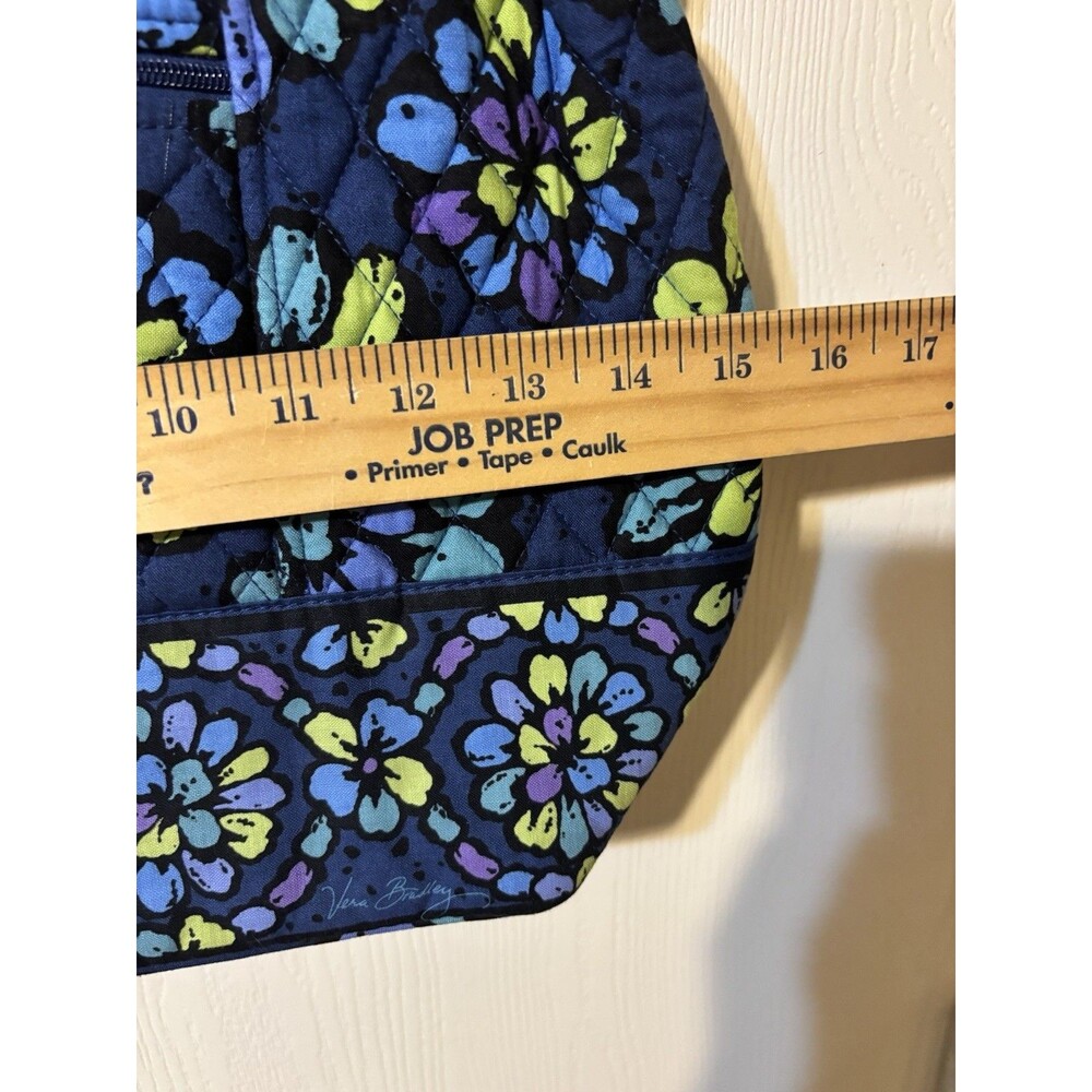 Vera Bradley Women's Shoulder Quilted Bag/Tote Blue "Indigo Pop" (2012 Retired) - Picture 5 of 8